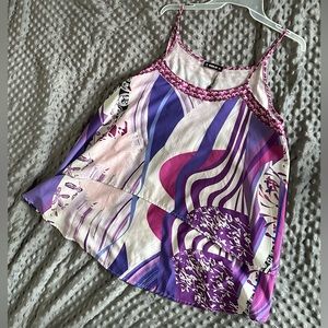 Sleeveless purple top! Gorgeous on!